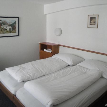 Hotel Krone-Limmatquai Zurique Quarto foto