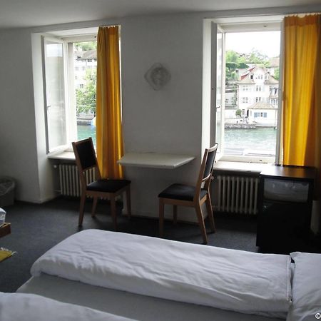 Hotel Krone-Limmatquai Zurique Quarto foto